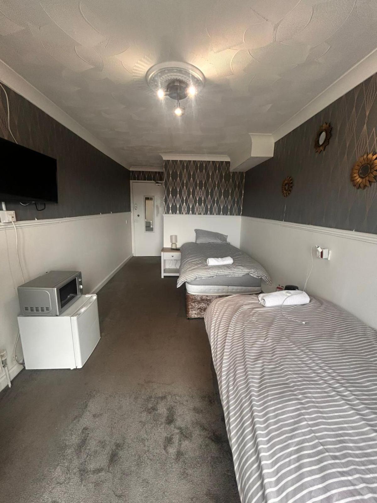 The Majestic Bed & Breakfast